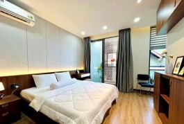 CĂN GÓC RẺ & ĐẸP NHẤT LINH ĐÔNG - THỦ ĐỨC - ĐƯỜNG NHỰA 8M XE TẢI THÔNG - 4 TẦNG - XE HƠI VÀO NHÀ - Nhỉnh 5 tỷ